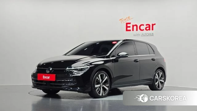 Volkswagen Golf 8th Generation 2025 Черный из Кореи