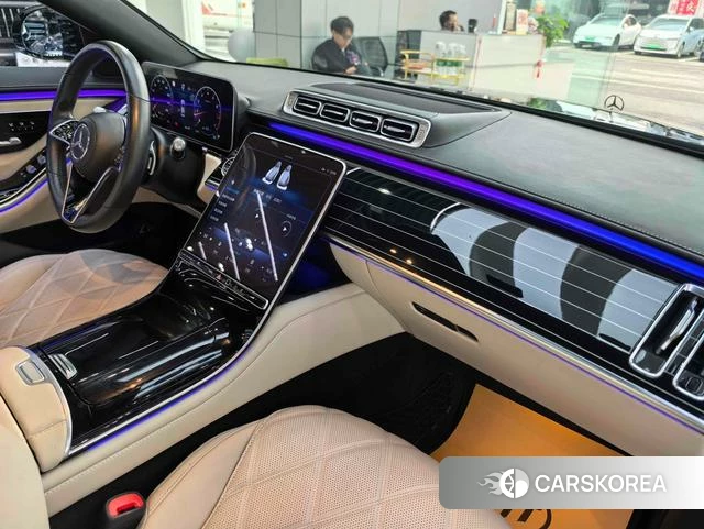Mercedes-Benz S-class 2023 Черный из Китая