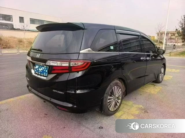 Honda Odyssey 2018 Синий из Китая