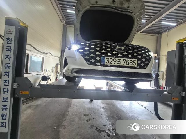 Hyundai The New Grandeur IG Hybrid 2021 Белый из Кореи