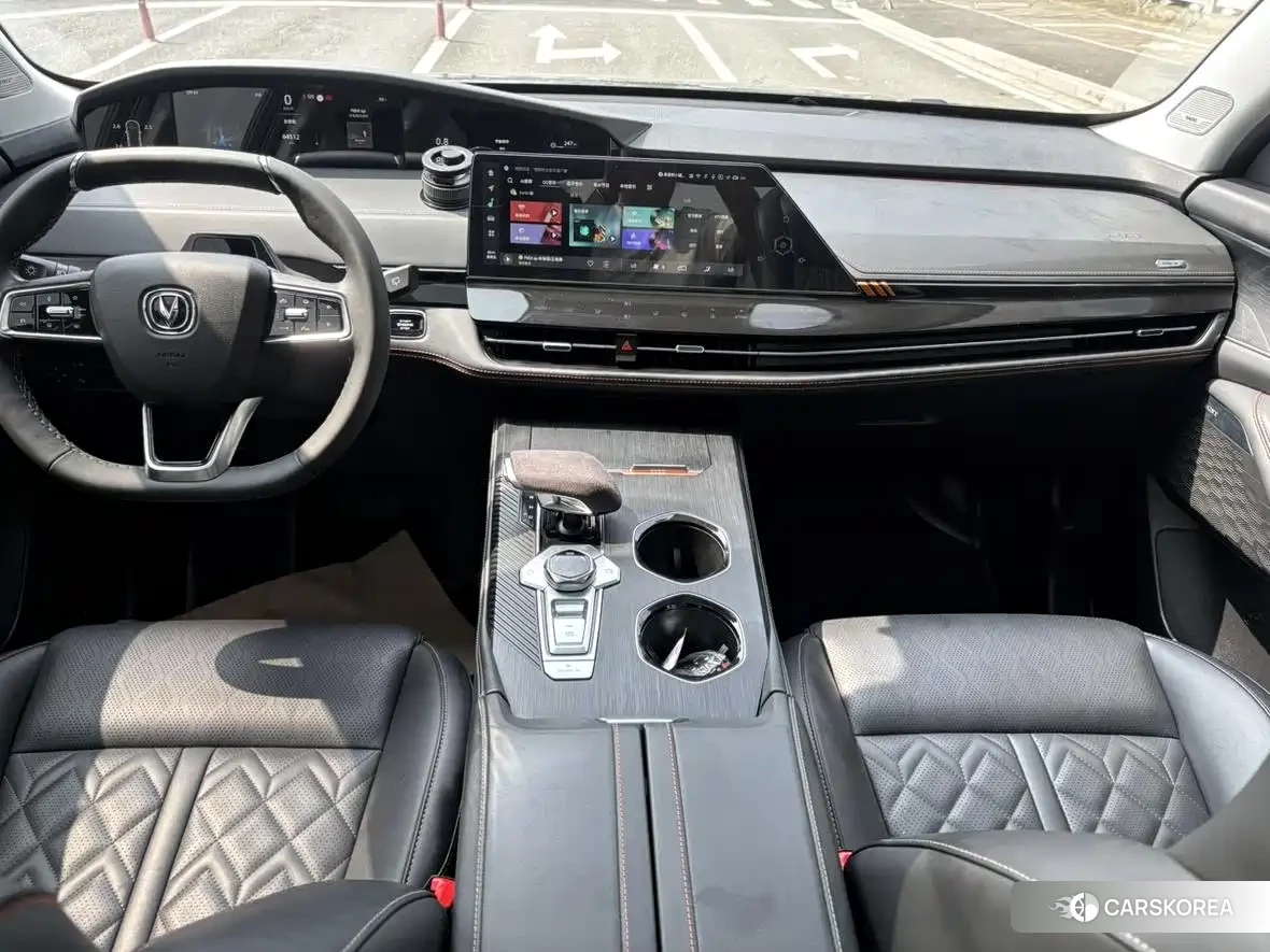 Chang'an Changan UNI-K 2021 Silver/gray из Китая