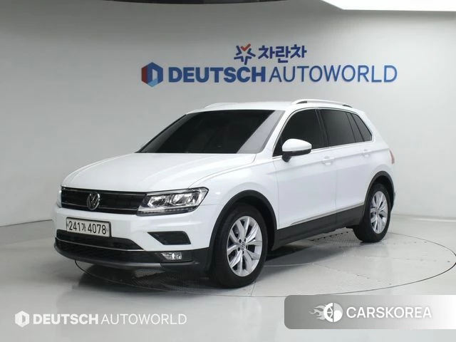 Volkswagen Tiguan second Generation 2019 Белый из Кореи