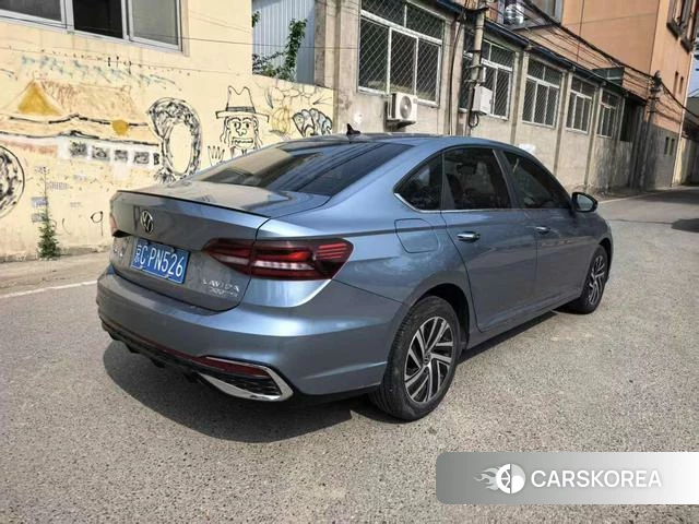 Volkswagen Lavida 2023 Синий из Китая