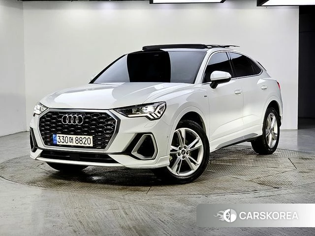 Audi Q3 (F3) 2022 Белый из Кореи
