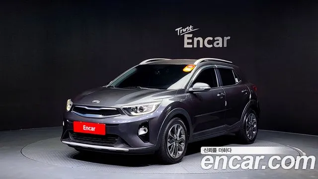 Kia Stonic 2018 Серый из Кореи