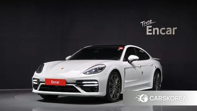 Porsche Panamera (971) 2018 Белый из Кореи
