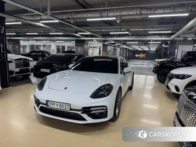 Porsche Panamera (971) 2023 Белый из Кореи