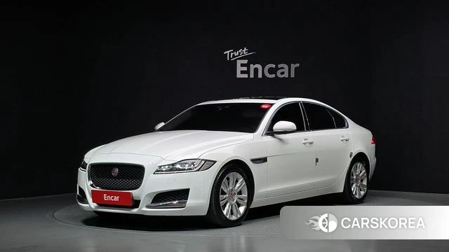 Jaguar XF (X260) 2019 Белый из Кореи