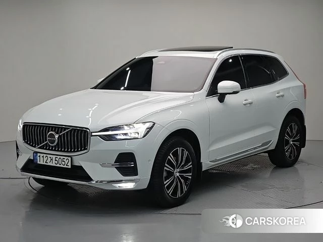Volvo XC60 second Generation 2022 Белый из Кореи
