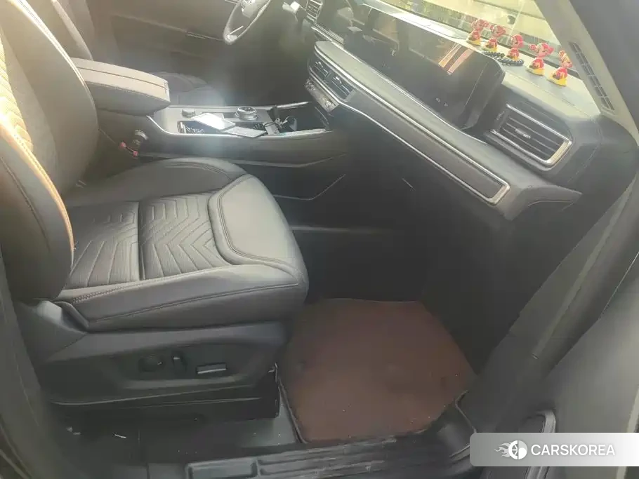 Ford Explorer 2025 Черный из Китая