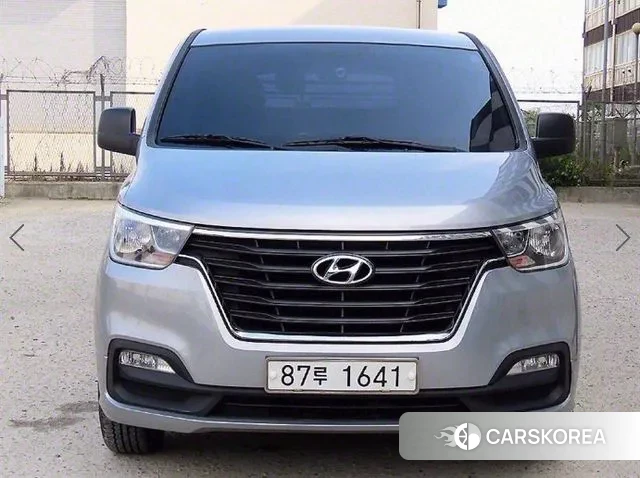 Hyundai The New Grand Starex 2019 Серебряный из Кореи