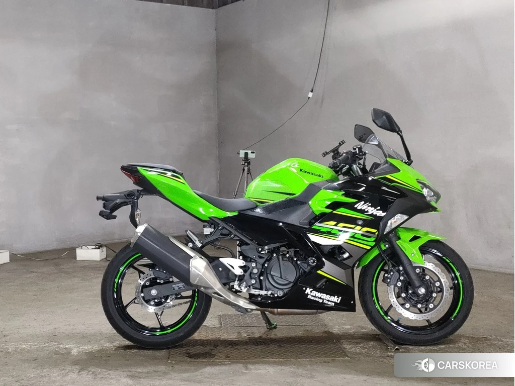 Проданный Kawasaki NINJA 400 2019 из Японии