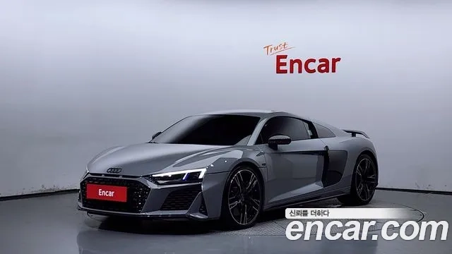 Audi R8 (4S) 2021 Серебристо-серый из Кореи