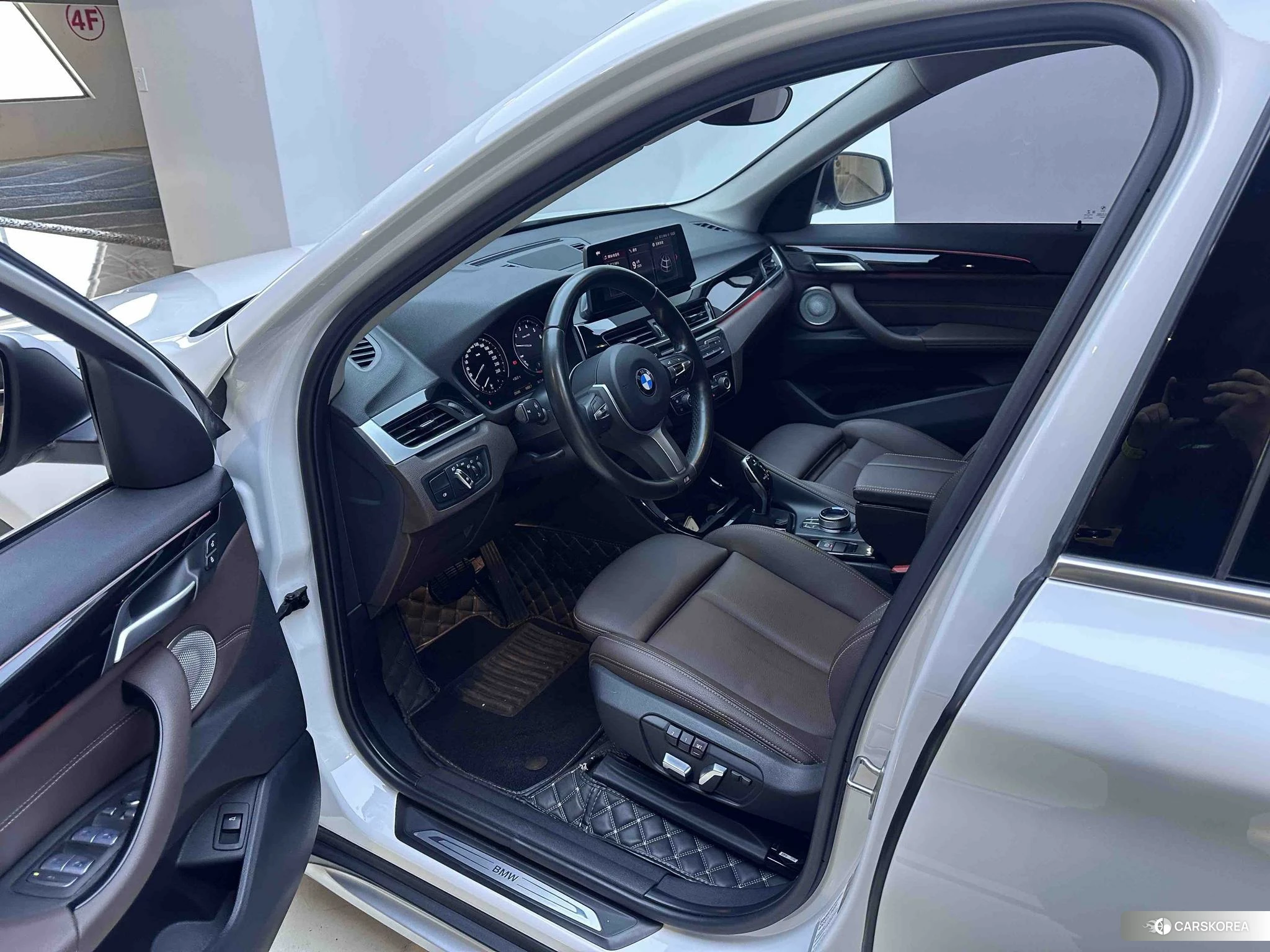 BMW X1 2021 Белый из Китая