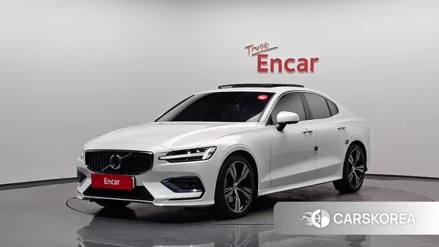 Volvo S60 3rd generation 2021 Белый из Кореи