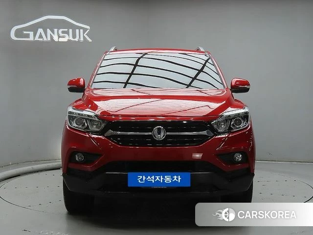Ssangyong Rexton Sports 2018 Красный из Кореи