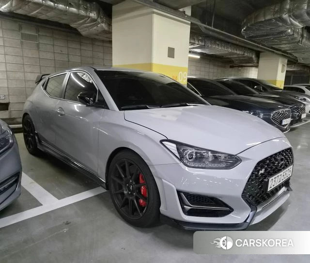Hyundai Veloster (JS) 2020 Светло-серебряный цвет из Кореи