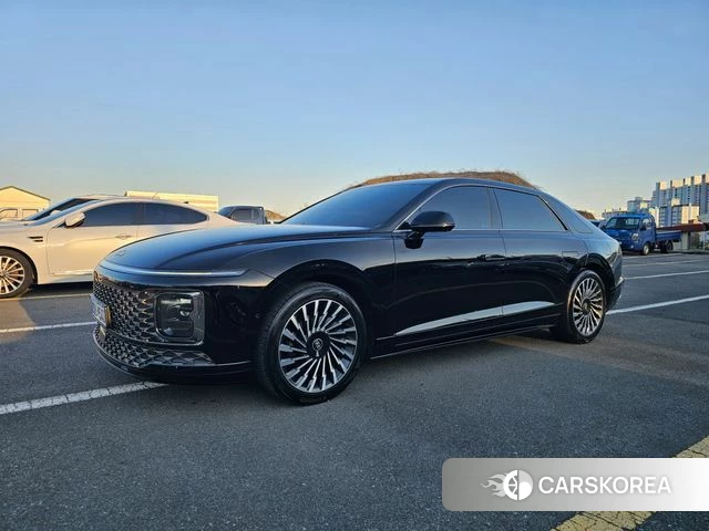 Hyundai Grandeur Hybrid (GN7) 2024 Черный из Кореи
