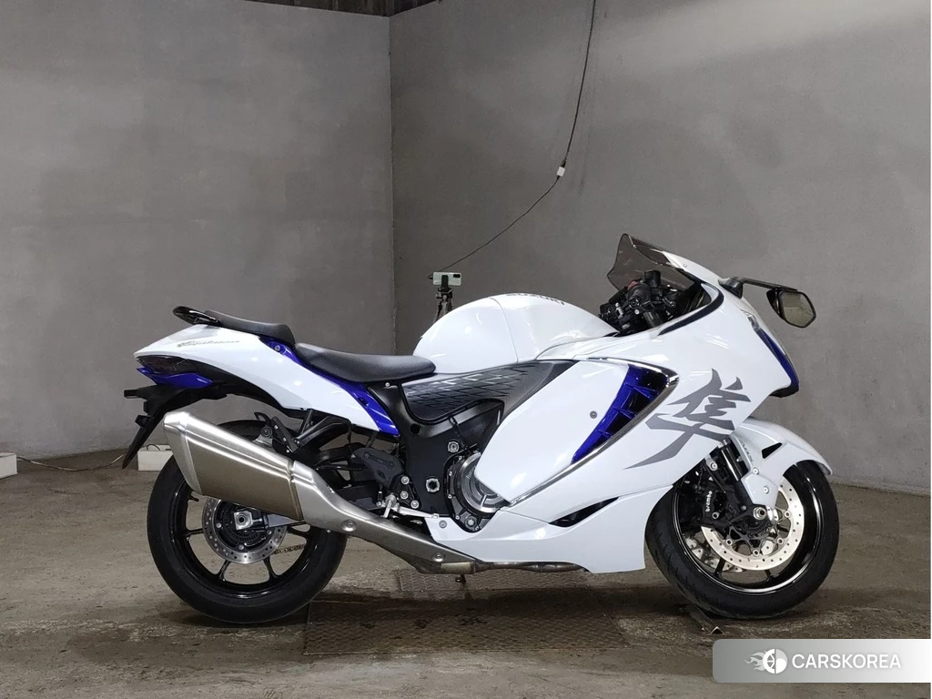 Проданный Suzuki GSX1300R HAYABUSA 2022 из Японии