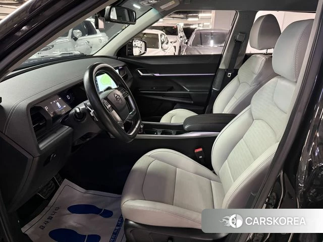 Ssangyong Torres 2022 Черный из Кореи