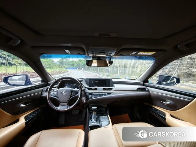 Lexus ES 2021 Синий из Китая