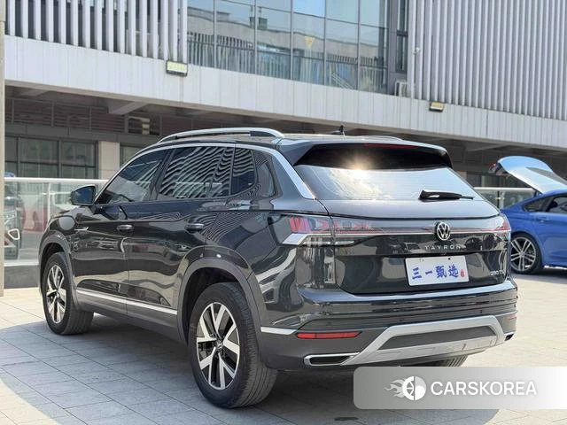 Volkswagen Tanyue 2022 Темно-серый из Китая