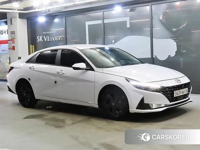 Hyundai Avante Hybrid (CN7) 2021 Белый из Кореи