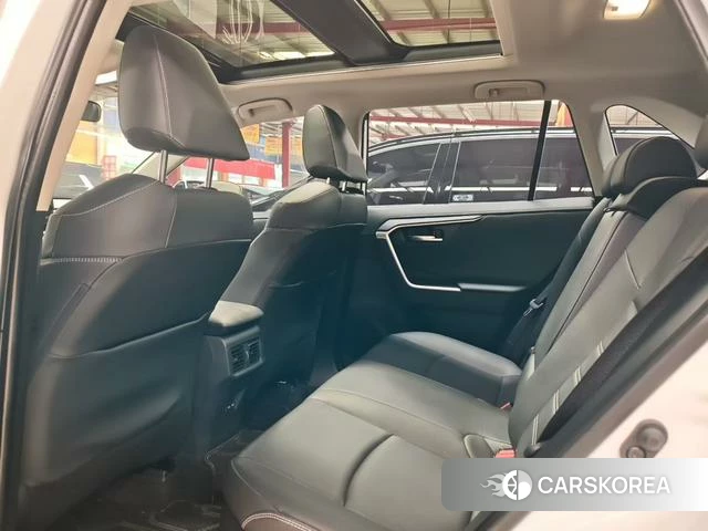 Toyota RAV4 Rongfang 2024 Белый из Китая