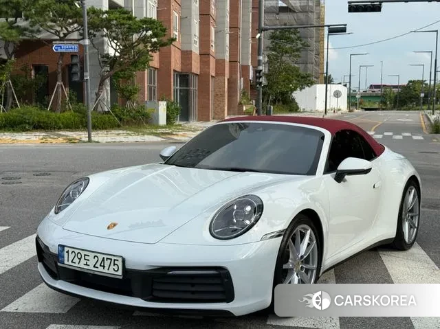 Porsche 911(992) 2021 Белый из Кореи