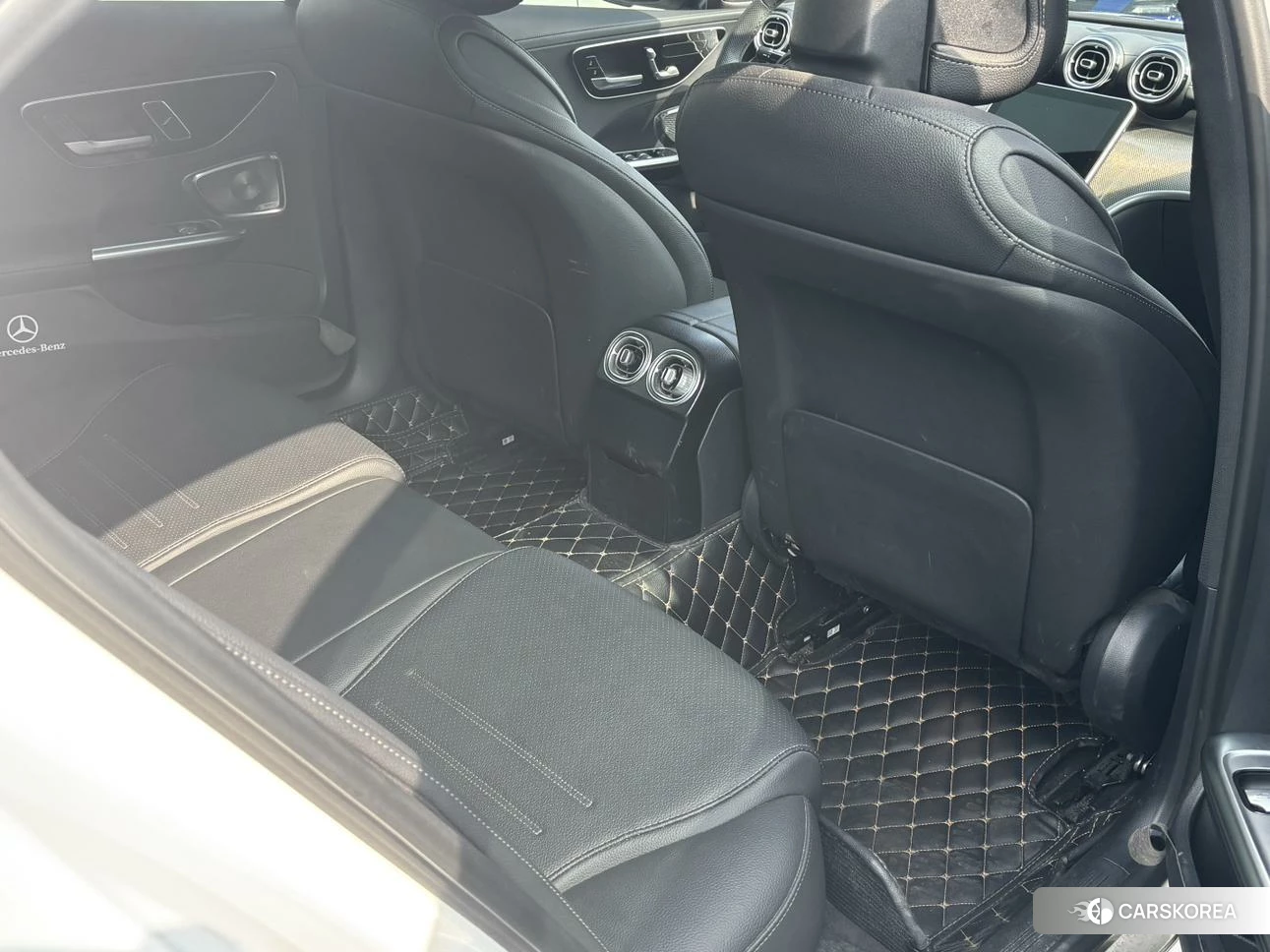 Mercedes-Benz C-class 2024 Белый из Китая