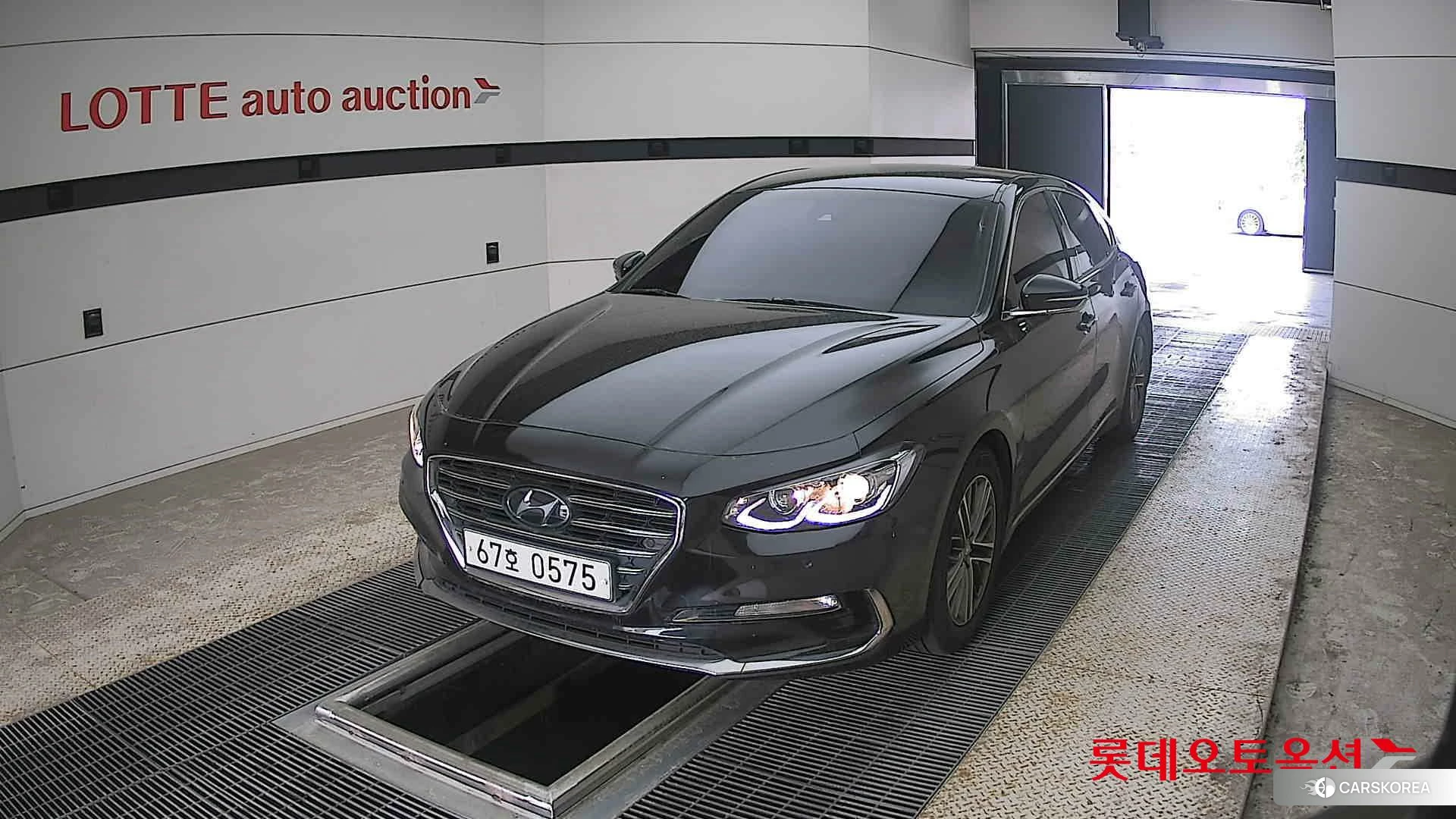 Hyundai Grandeur 2019 Midnight Black из Кореи
