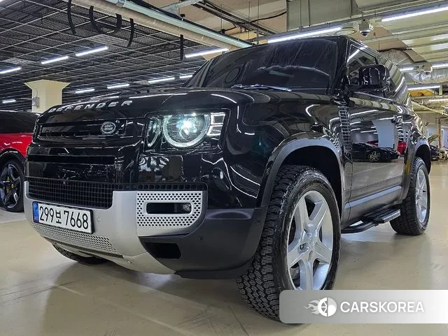 Land Rover Defender (L663) 2022 Черный из Кореи