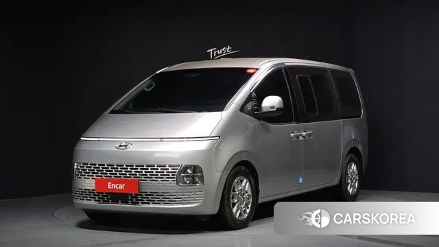 Hyundai Staria 2021 Серебристо-серый из Кореи