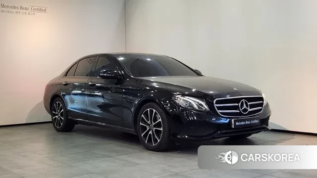 Mercedes-Benz E-Class W213 2020 Черный из Кореи