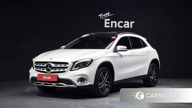 Mercedes-Benz GLA-Class X156 2019 Белый из Кореи
