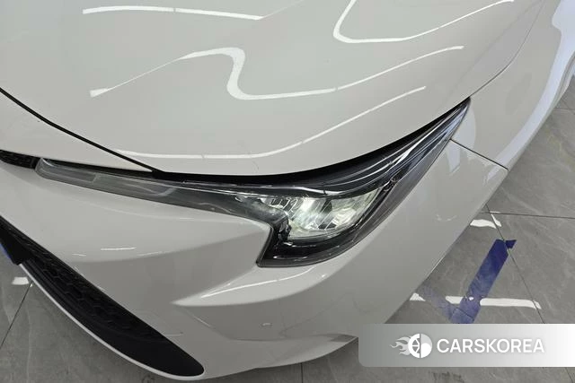 Toyota Lei Ling 2023 Белый из Китая