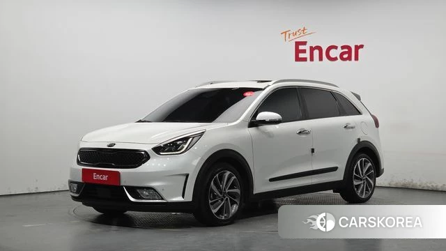 Kia Niro 2018 Белый из Кореи