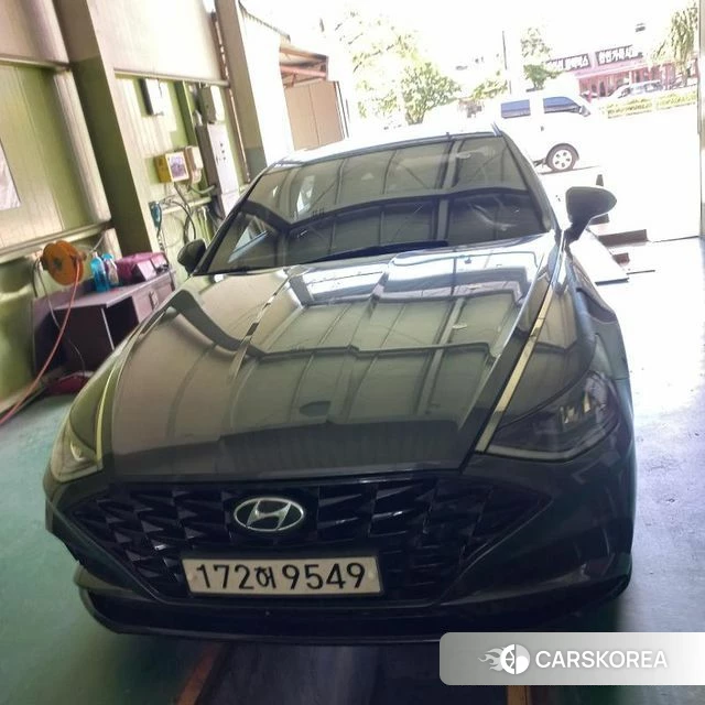 Hyundai Sonata (DN8) 2022 Серебристо-серый из Кореи
