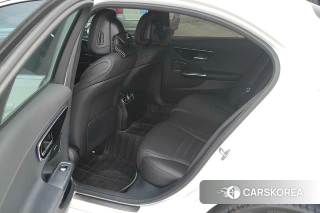 Mercedes-Benz Class C 2022 Белый из Китая