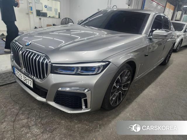 BMW 7 Series (G11) 2020 Серебристо-серый из Кореи