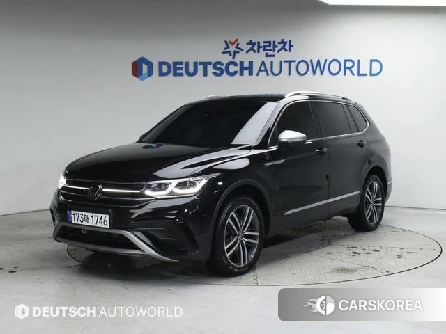 Volkswagen Tiguan Allspace 2024 Черный из Кореи