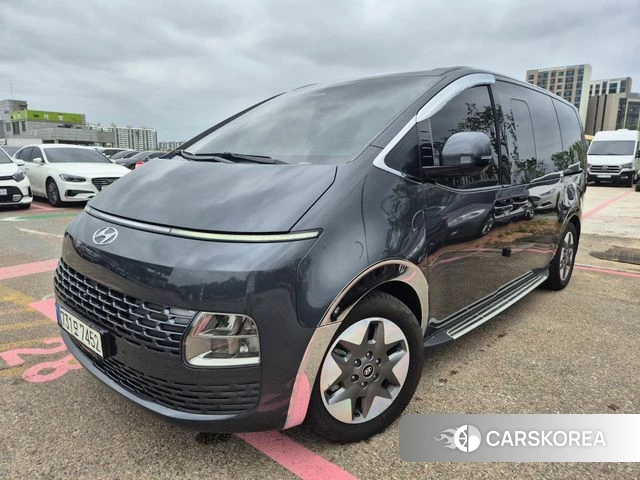 Hyundai Staria 2023 Серый из Кореи