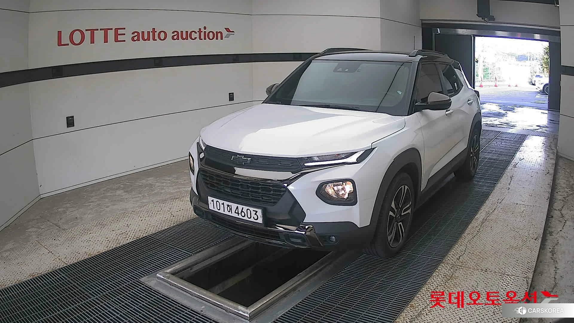Korea G M TrailBlazer 1.35 Turbo FWD 2022 Белый из Кореи