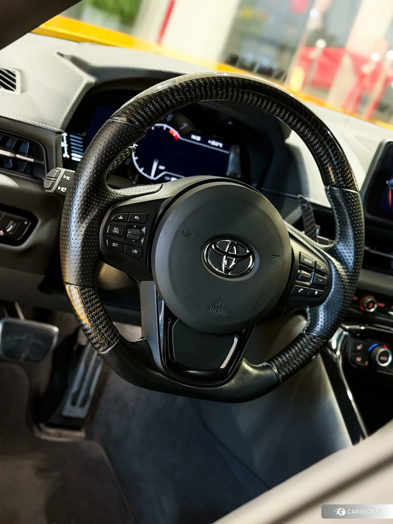 Toyota Supra 2021 Желтый из Китая