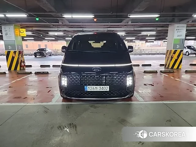 Hyundai Staria 2021 Черный из Кореи