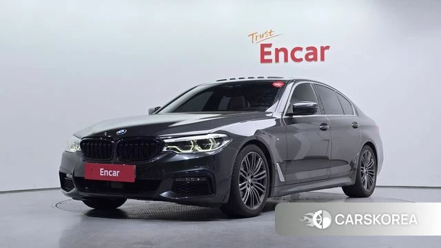 BMW 5 Series (G30) 2019 Серый из Кореи