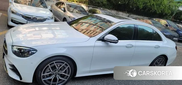 Mercedes-Benz E-Class W213 2020 Белый из Кореи