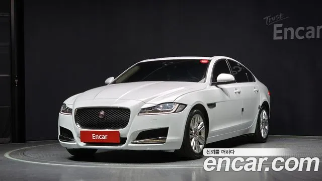Jaguar XF (X260) 2018 Белый из Кореи