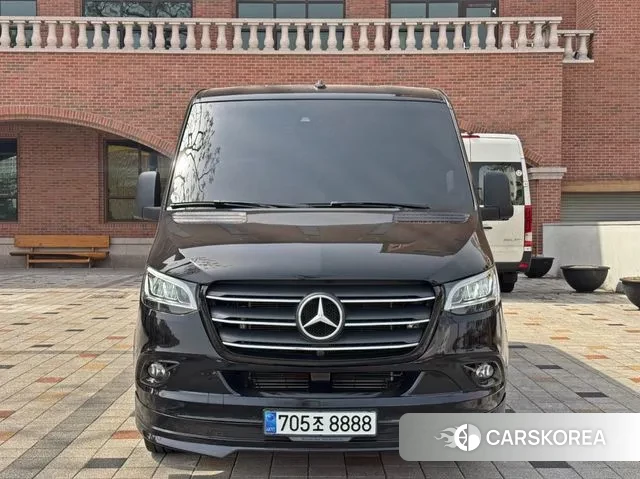 Mercedes-Benz Sprinter 2022 Черный из Кореи