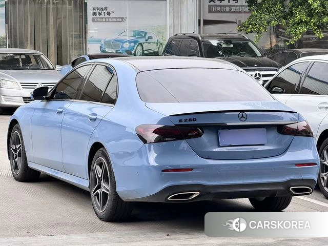 Mercedes-Benz E-class (imported) 2021 Синий из Китая